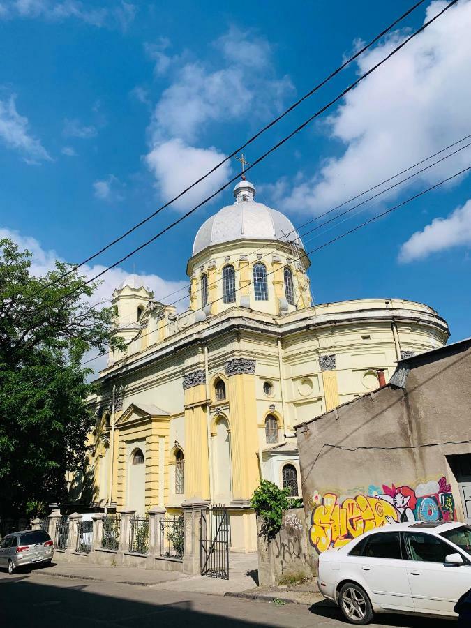 Hostel Four Season Tbilisi Zewnętrze zdjęcie